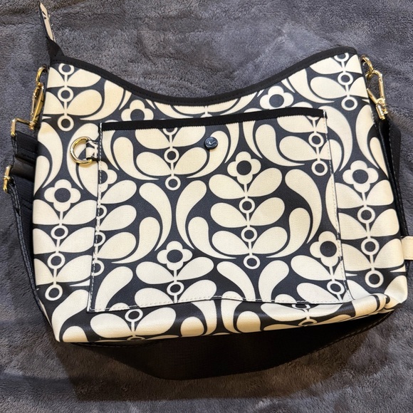 Black and Cream Patterned Women's Bag - Picture 2 of 8